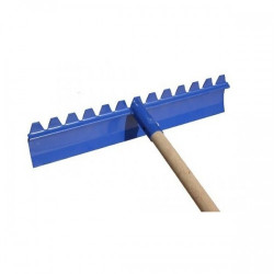 BT concrete rake with teeth