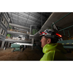 Akumulatorowa latarka-czołówka USB HI-VIS Milwaukee | L4 HL-VIS-301 | Dobra Cena | Sklep Online - Norwit.pl